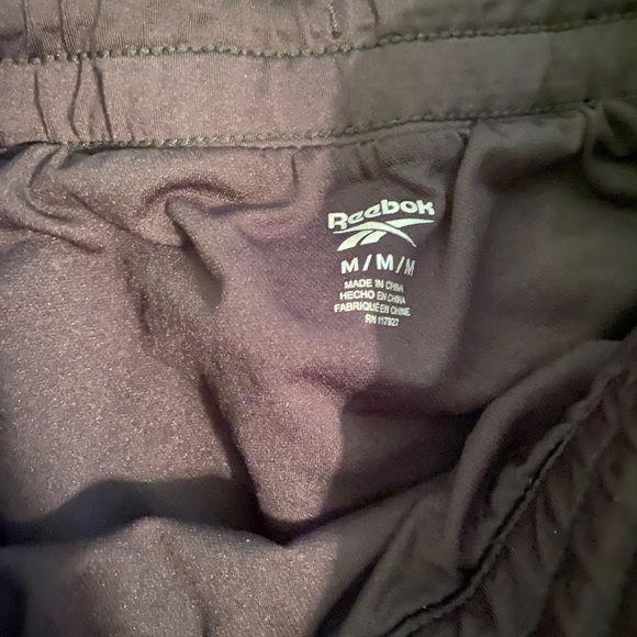 Women’s shorts size M - Picture 2 of 3